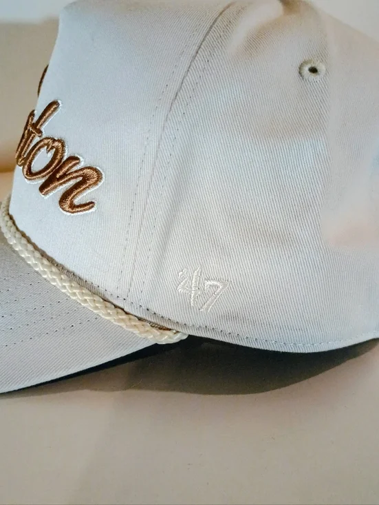 Boston Y2k Collector NBA Beige and Black Interior 'Forty Seven' Cap - Picture 3 of 6